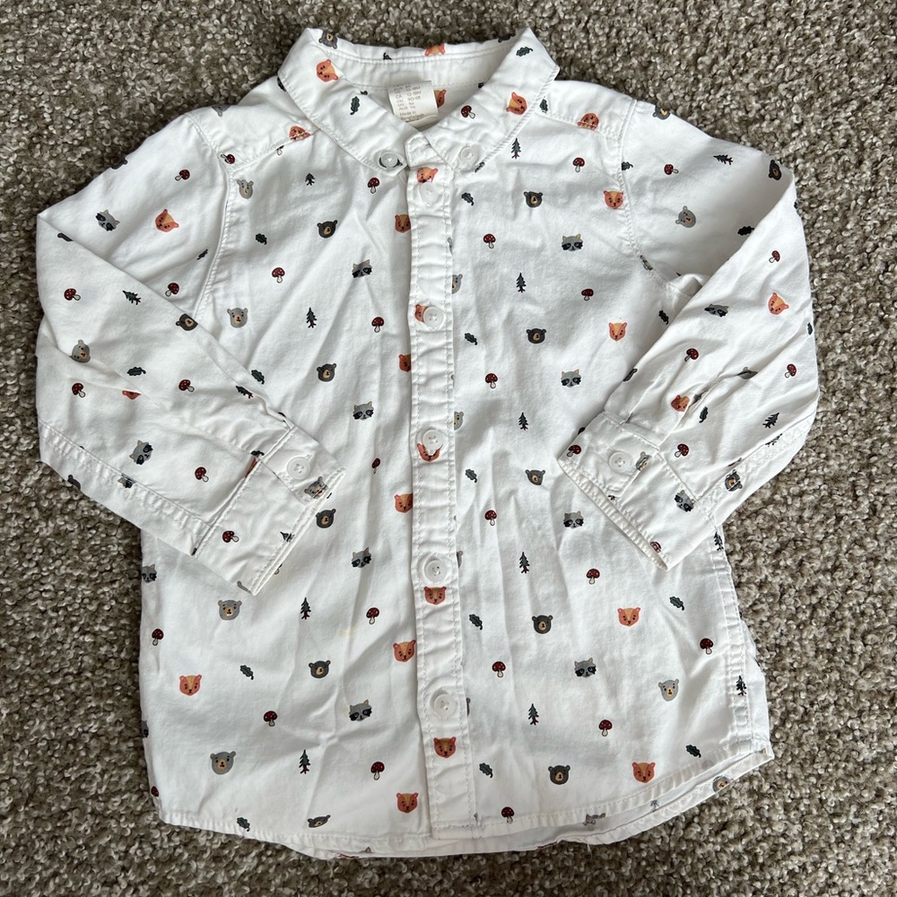 H&M White Button Down Shirt with Bear and Tree Print